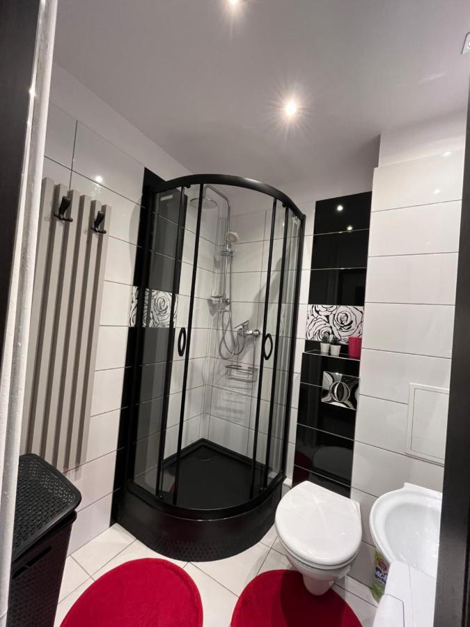 Apartament Turkusowy Apartment Kalisz  Bagian luar foto